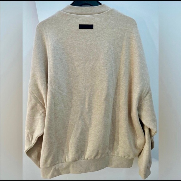 Fear of God Essentials Sweatshirt Mock Neck Pullover Oatmeal Beige Men’s Size XL - Picture 3 of 5